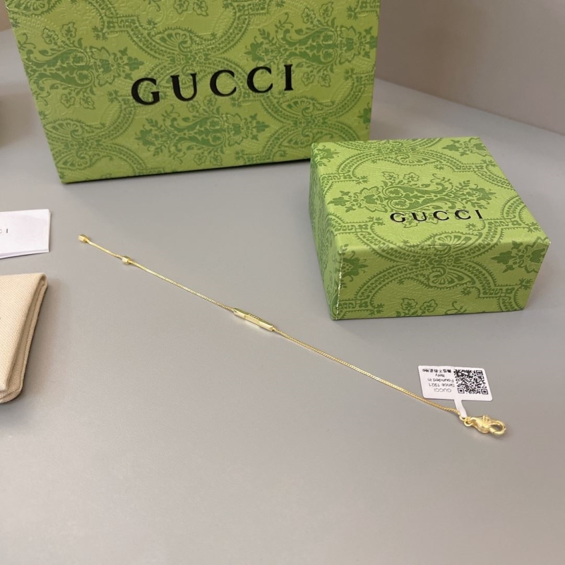 Gucci Necklaces